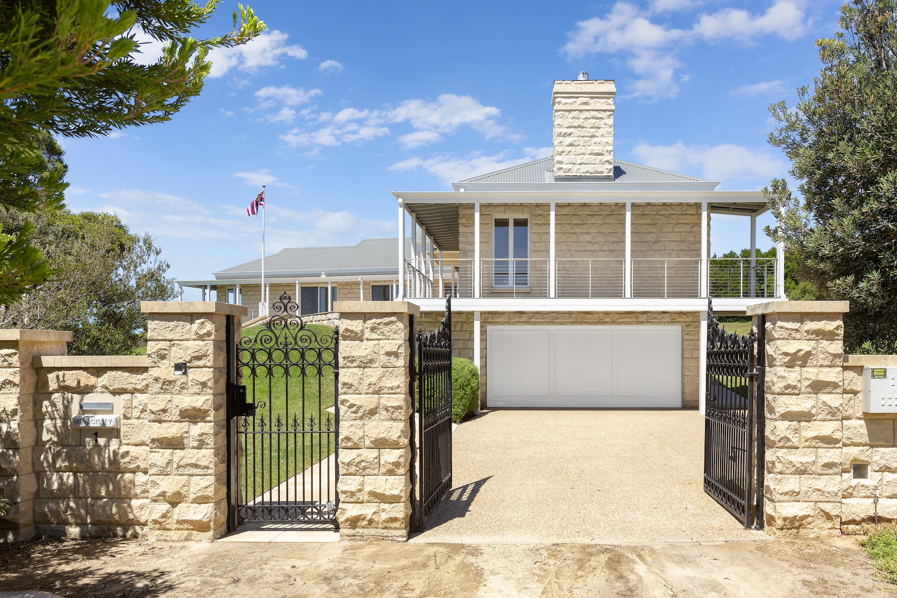 House Sold 1 3 Franklin Road, Portsea