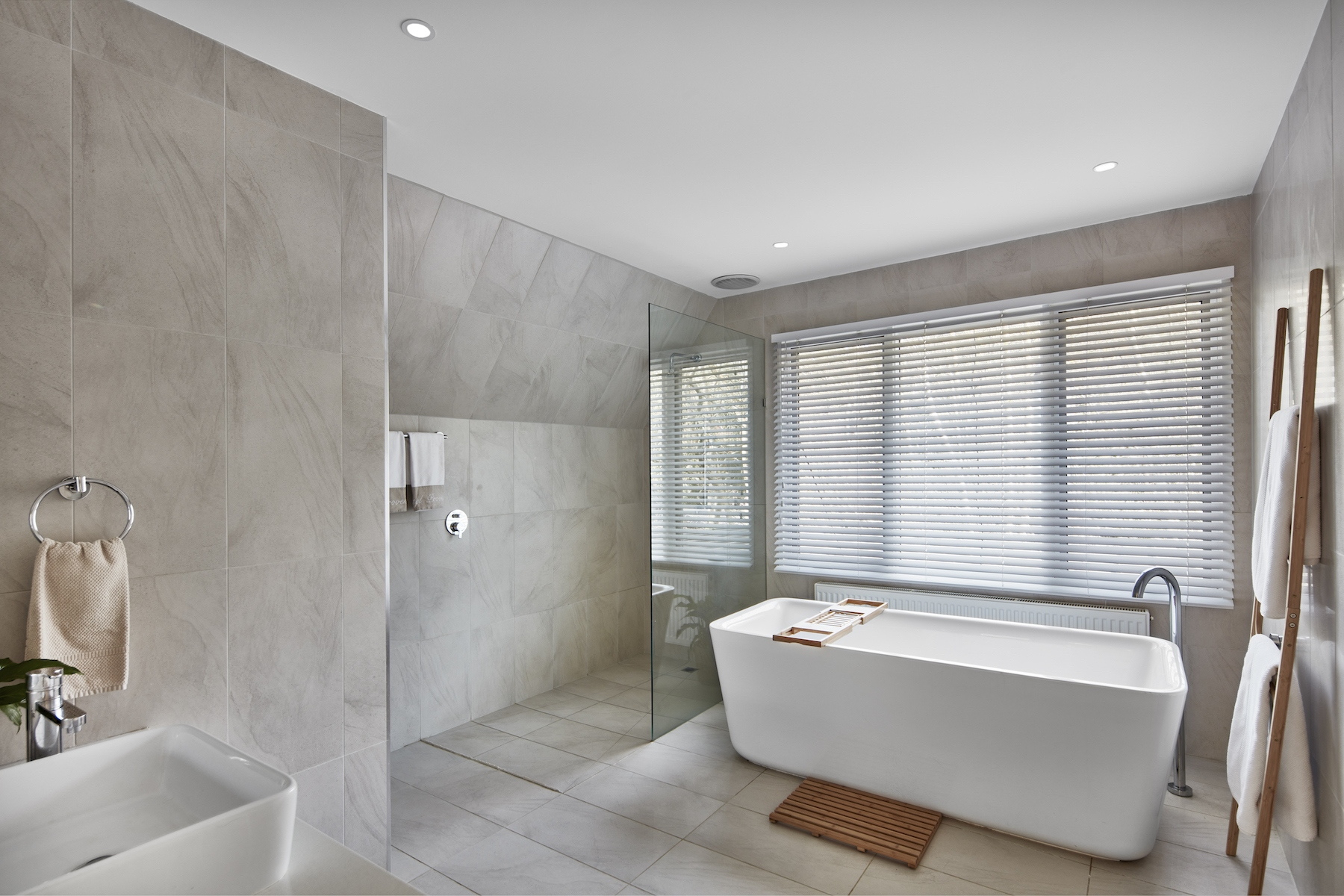 13 Coggers Lane, Mount Macedon Sold by Melbourne Sotheby's International Realty - image 19