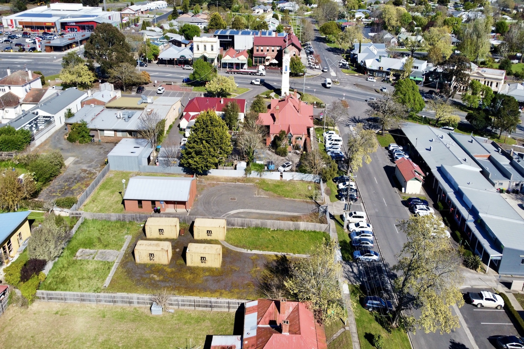 44B Anslow Street, Woodend Sold by Melbourne Sotheby's International Realty - image 3