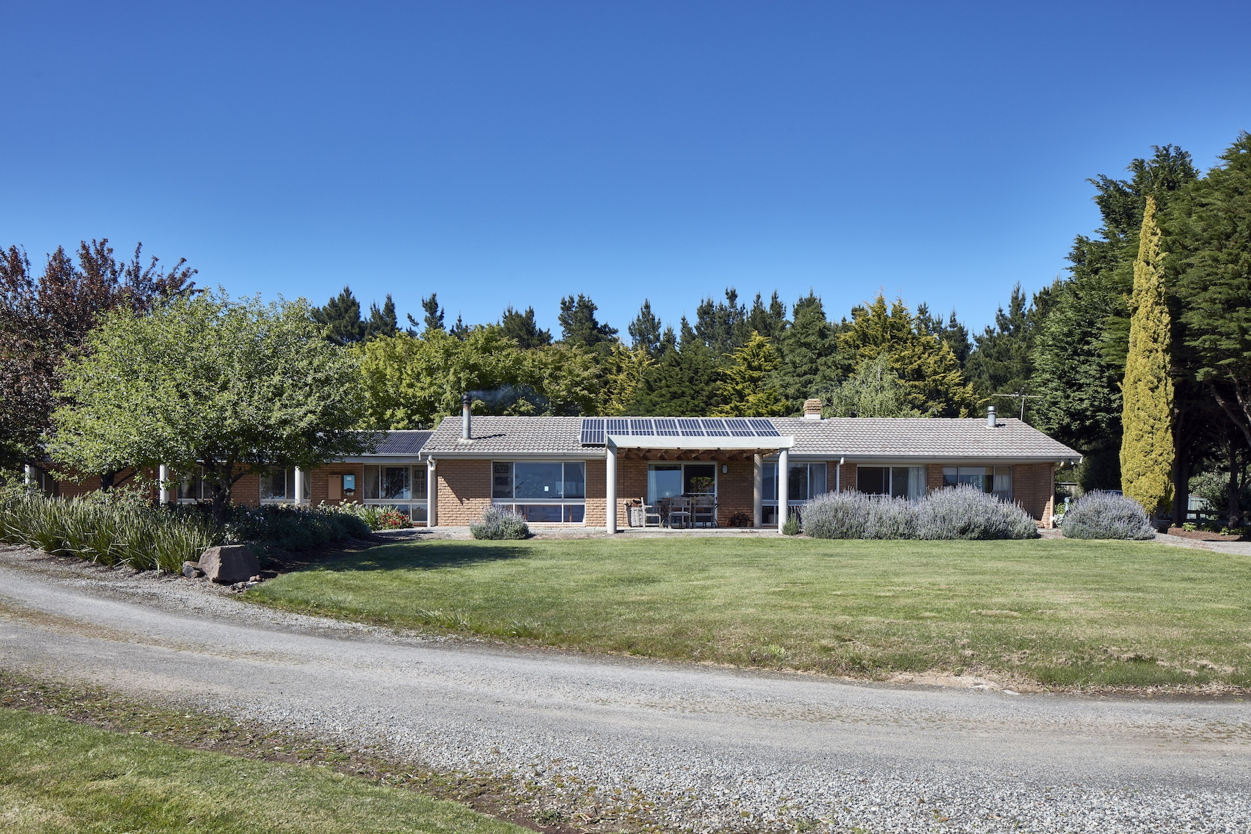 62 Duggan Road, Gisborne Sold by Melbourne Sotheby's International Realty - image 6