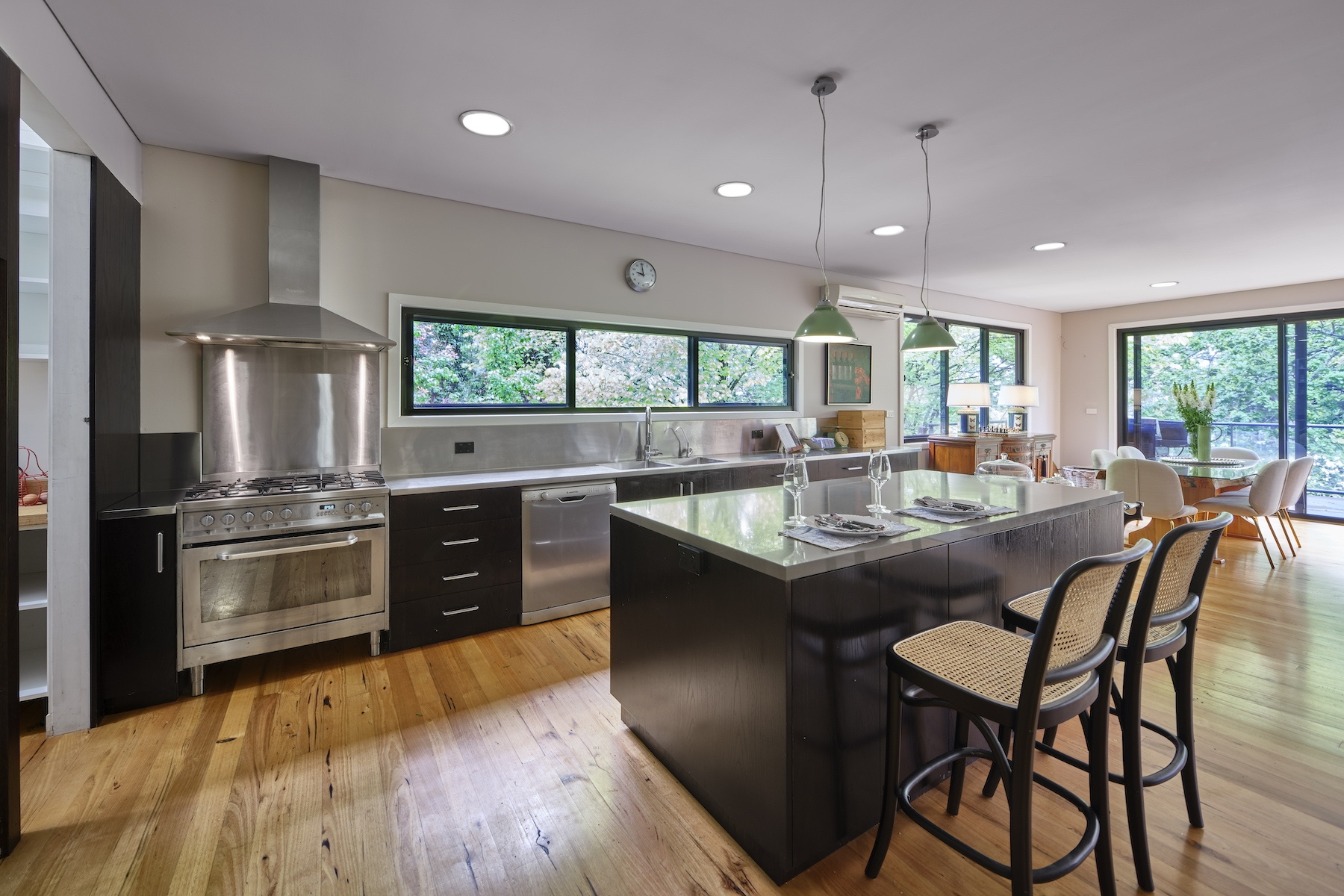 Soileire/7 Ryans Parade, Mount Macedon Sold by Melbourne Sotheby's International Realty - image 8