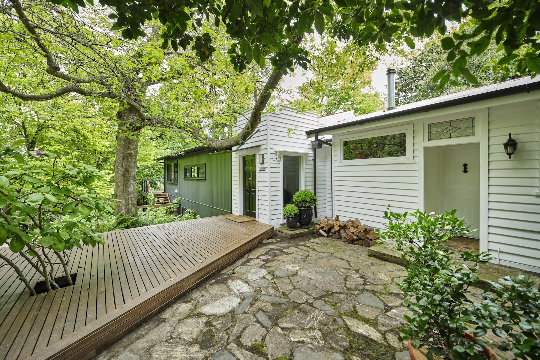 Soileire/7 Ryans Parade, Mount Macedon Sold by Melbourne Sotheby's International Realty - image 19