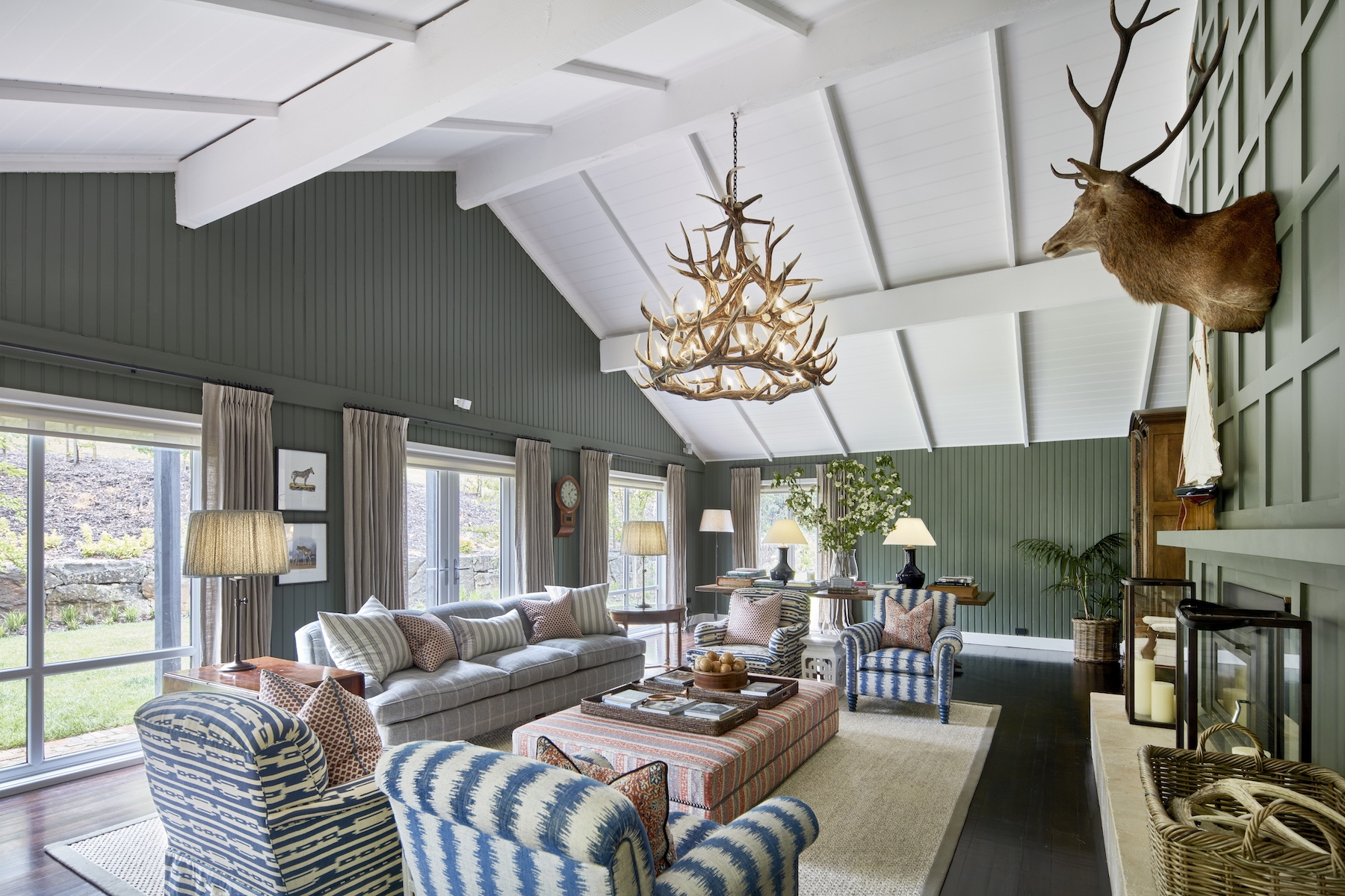 192 Tucketts Road, Mount Macedon Sold by Melbourne Sotheby's International Realty - image 2