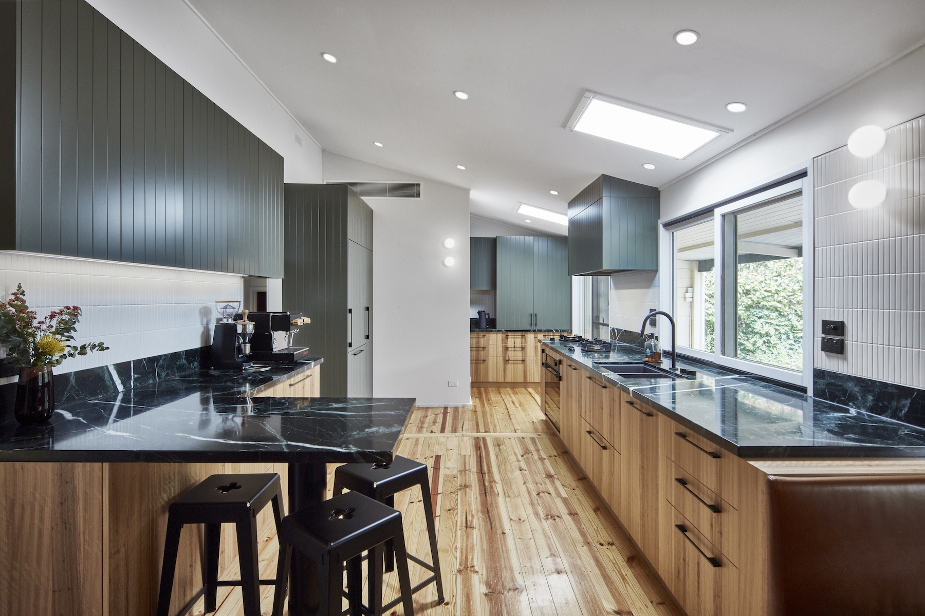 31 Ryans Parade, Mount Macedon Sold by Melbourne Sotheby's International Realty - image 8