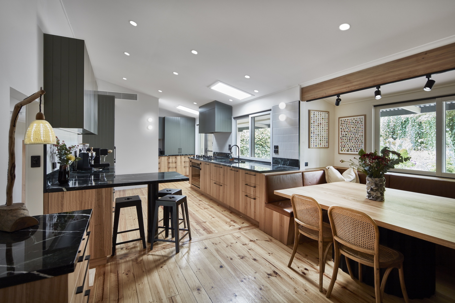 31 Ryans Parade, Mount Macedon Sold by Melbourne Sotheby's International Realty - image 6