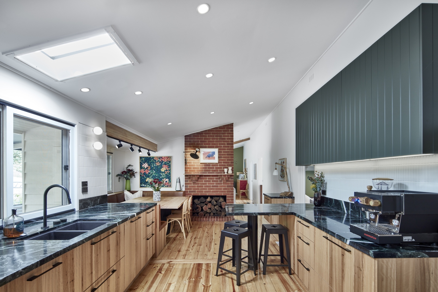 31 Ryans Parade, Mount Macedon Sold by Melbourne Sotheby's International Realty - image 9