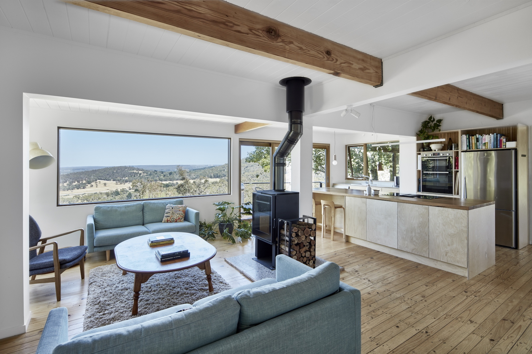 81 Glen Echo Court, Mount Macedon Sold by Melbourne Sotheby's International Realty - image 4