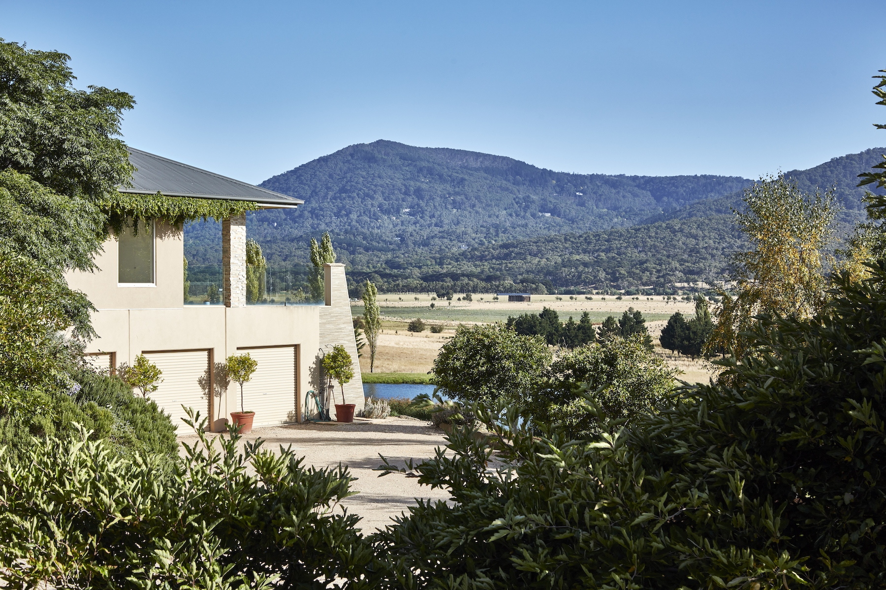 257 Barringo Road, Macedon Sold by Melbourne Sotheby's International Realty - image 5