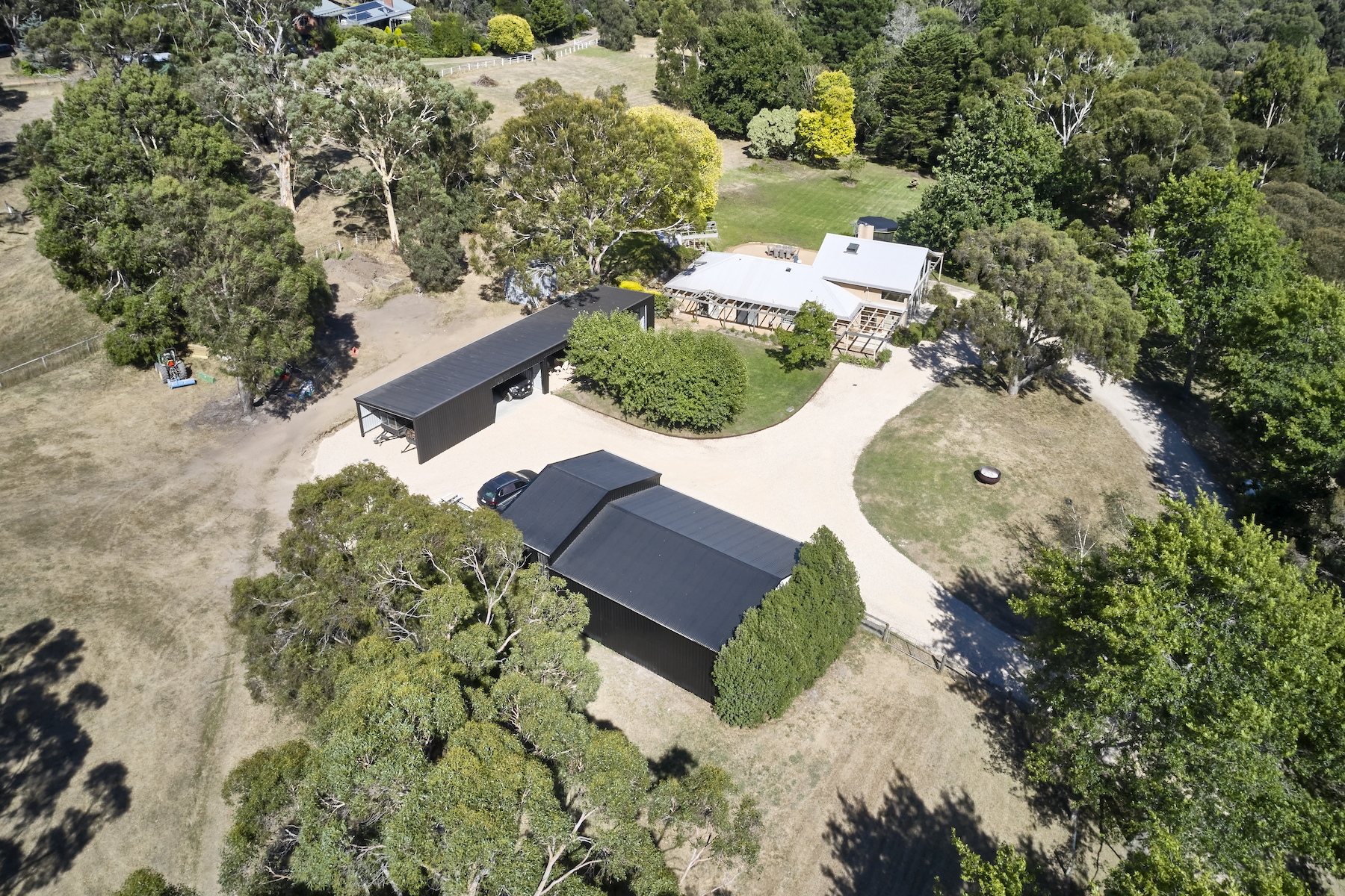 38 Glen Drouitt Road, Mount Macedon Sold by Melbourne Sotheby's International Realty - image 20