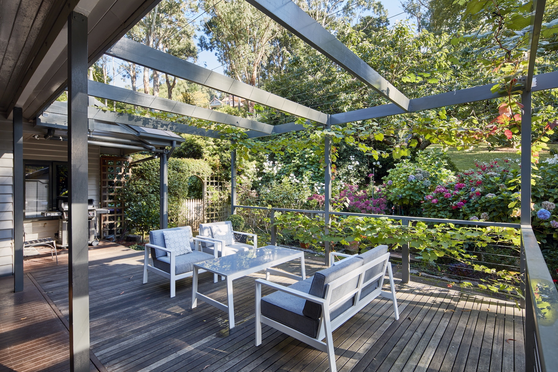 44 Douglas Road, Mount Macedon Sold by Melbourne Sotheby's International Realty - image 24