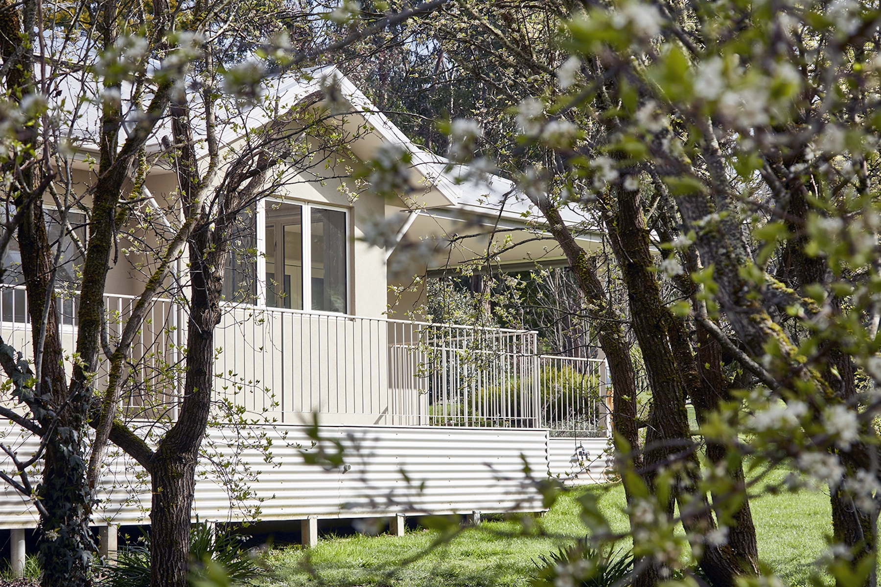 36 Stanhope Street, Daylesford Sold by Melbourne Sotheby's International Realty - image 3