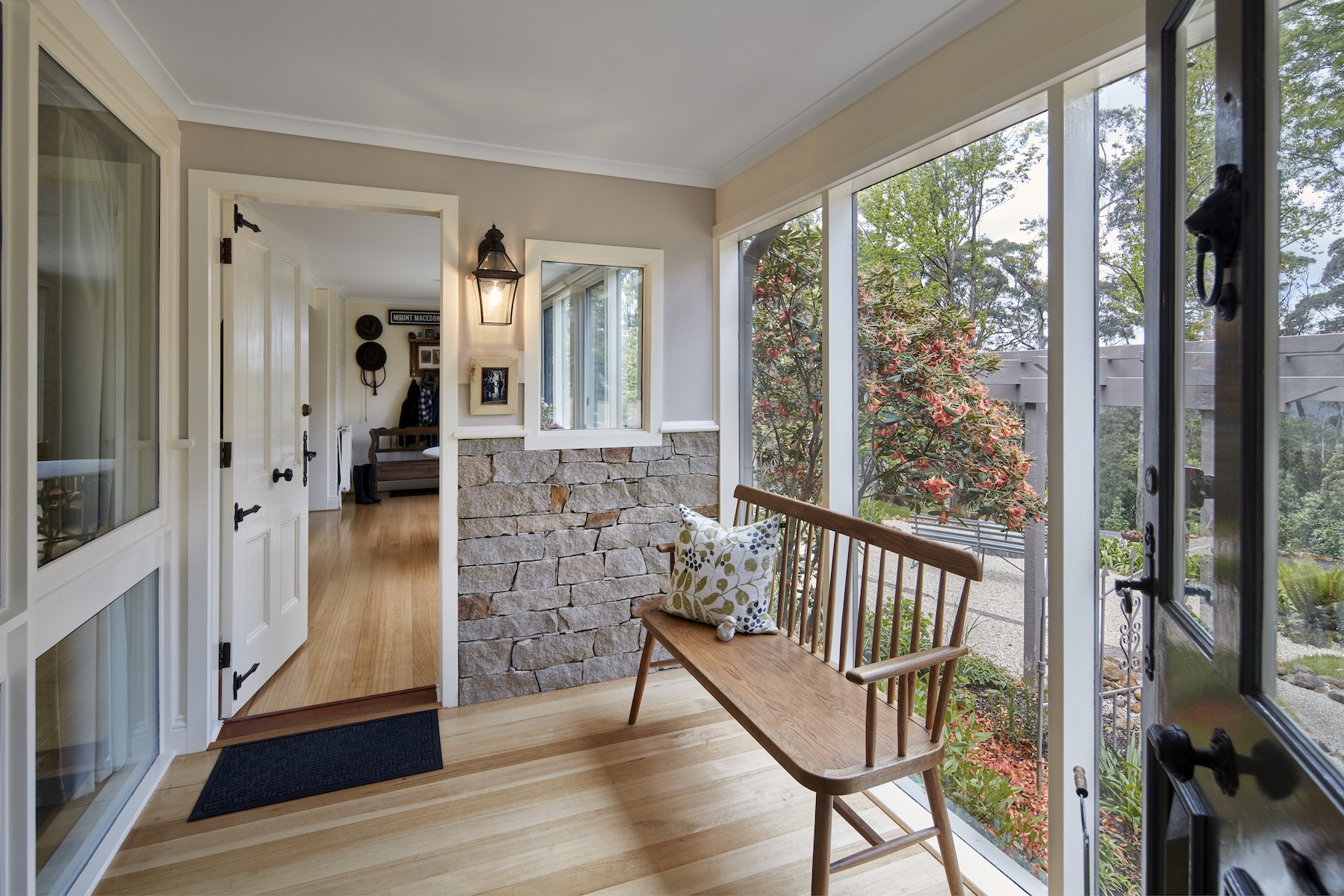 948 Mount Macedon Road, Mount Macedon Sold by Melbourne Sotheby's International Realty - image 4